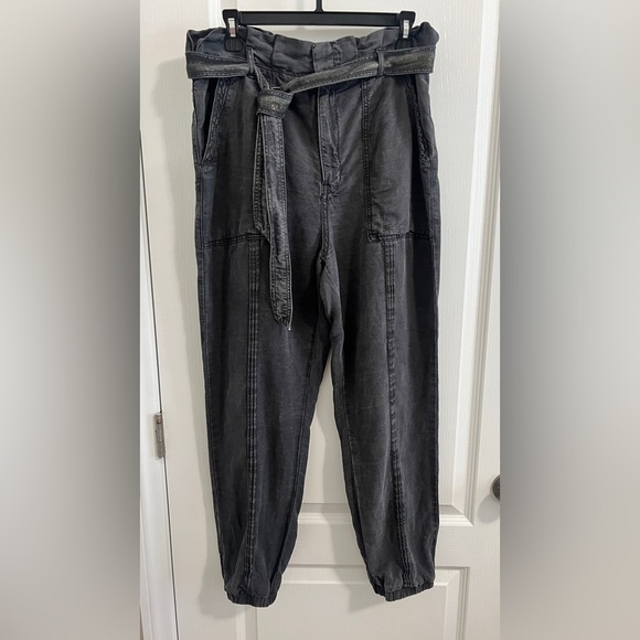 EUC Anthropologie Linen Blend Utility Paper Bag Jogger SZ 10. Inseam 13.5”approx - Picture 8 of 12